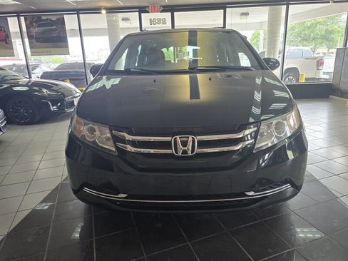 Used 2017 Honda Odyssey EX-L image 2