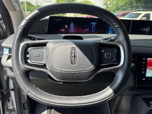 Used 2025 Lincoln Navigator L Reserve AWD/4WD image 20