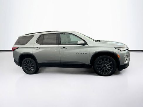 Used 2023 Chevrolet Traverse RS image 8
