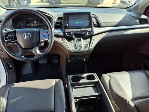 Used 2018 Honda Odyssey EX-L image 12
