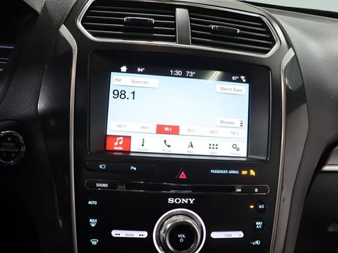 Used 2018 Ford Explorer Sport w/ Equipment Group 401A AWD/4WD image 12