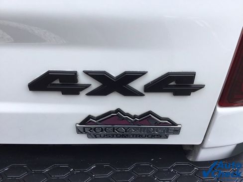 Used 2018 RAM 1500 Sport image 21