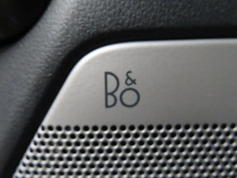 Used 2022 Ford F150 XLT w/ Equipment Group 302A High image 51