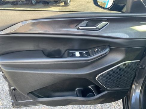 Used 2022 Jeep Grand Cherokee L Laredo w/ Luxury Tech Group I image 9