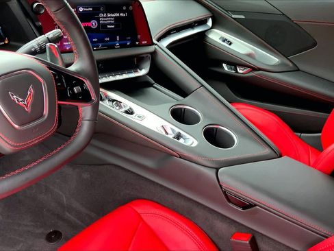 Used 2026 Chevrolet Corvette Stingray Coupe w/ Battery Protection Package RWD image 13