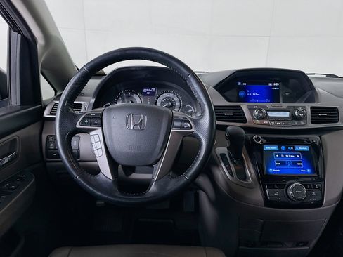 Used 2017 Honda Odyssey EX-L image 17
