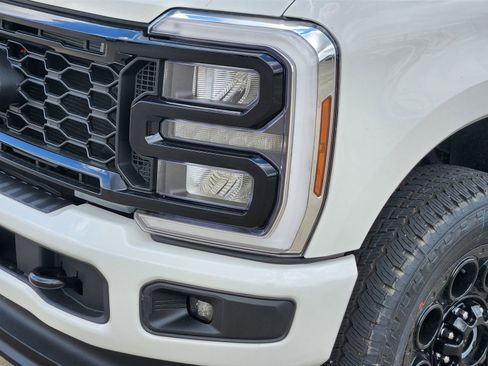New 2026 Ford F350 Lariat w/ Black Appearance Package AWD/4WD image 10