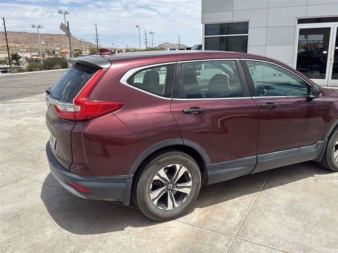 Used 2017 Honda CR-V LX image 3