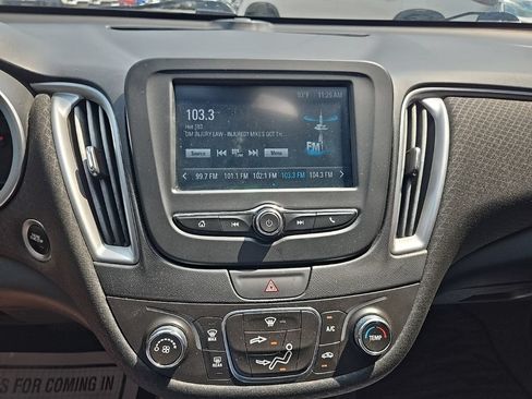 Used 2017 Chevrolet Malibu LS w/ LPO, Convenience Package 1 FWD image 44