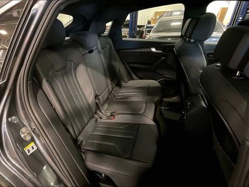 Certified 2023 Audi Q5 2.0T Premium Plus w/ Premium Plus Package image 27