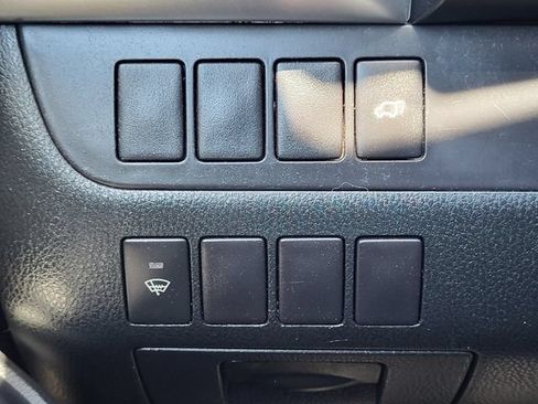Used 2016 Toyota Highlander XLE AWD/4WD image 22