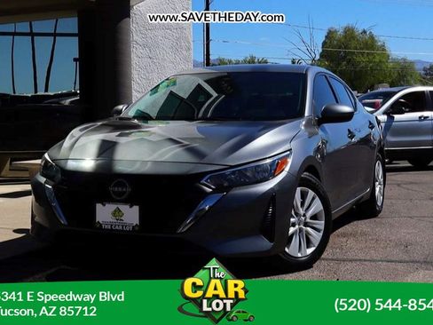 Used 2024 Nissan Sentra S FWD image 1