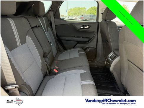 Certified 2024 Chevrolet Blazer LT w/ Convenience Package FWD image 27