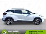 Used 2021 Nissan Kicks SV image 3