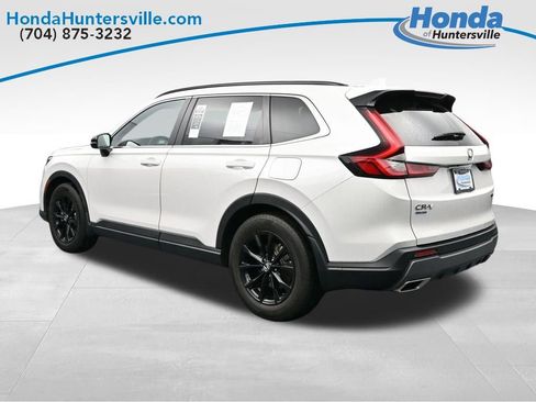 Used 2025 Honda CR-V Sport-L image 6