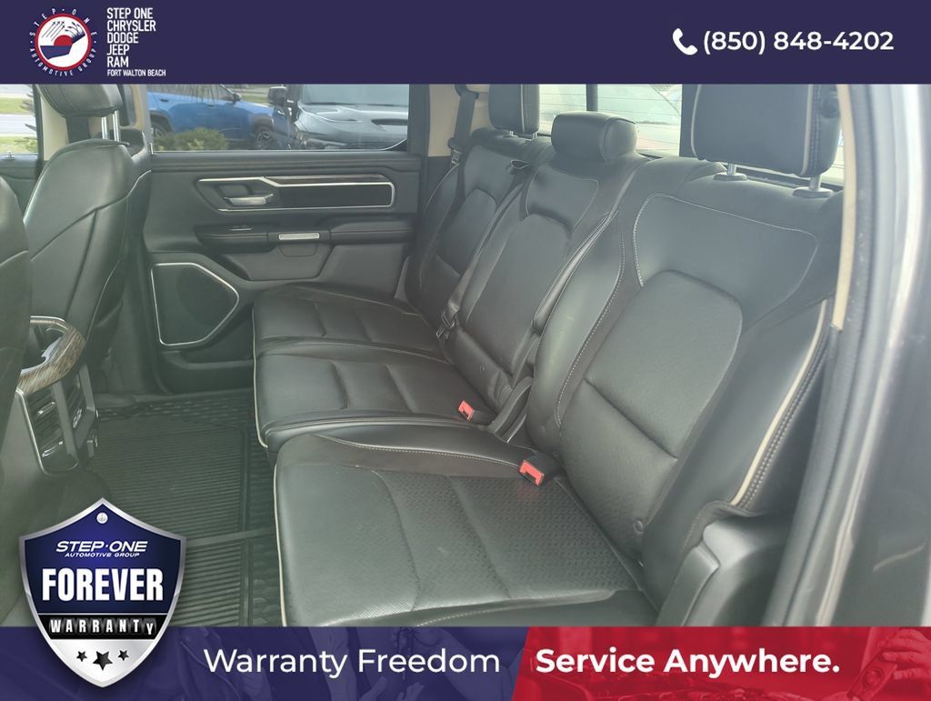 Used 2019 RAM 1500 Laramie AWD/4WD image 28