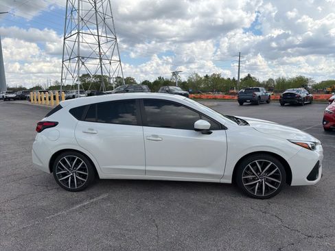 Certified 2024 Subaru Impreza 2.0i Sport AWD/4WD image 15