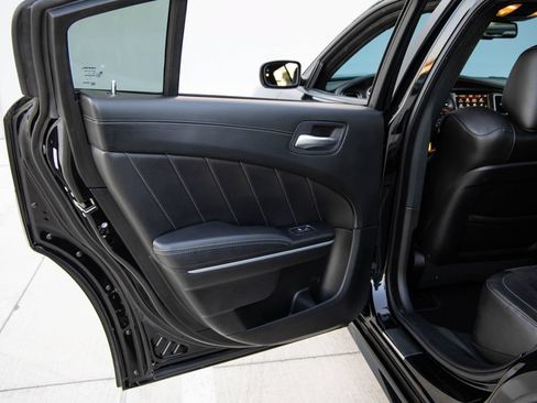 Used 2022 Dodge Charger Scat Pack RWD image 35