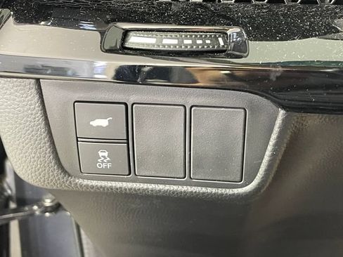 Used 2025 Honda CR-V EX-L image 10