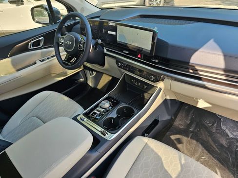 New 2026 Kia Carnival SX w/ SX Dark Edition Package image 34