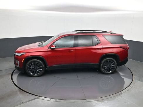 Used 2023 Chevrolet Traverse RS w/ LPO, Floor Liner Package image 21