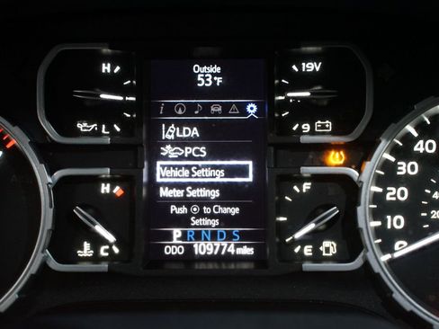 Used 2019 Toyota Tundra Limited image 17