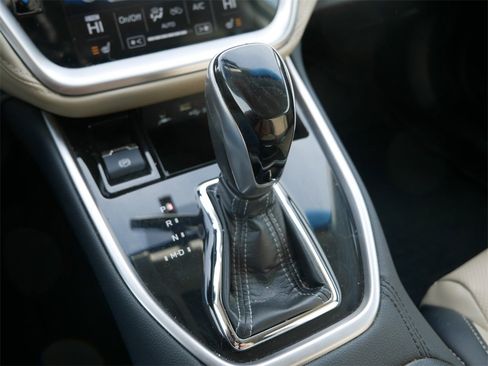 Used 2020 Subaru Outback Limited w/ Popular Package #2 image 31