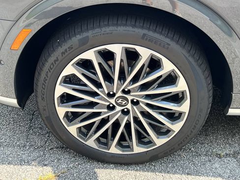 New 2026 Hyundai Palisade Calligraphy FWD image 13