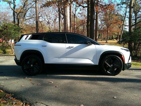 Used 2023 Fisker Ocean One image 4