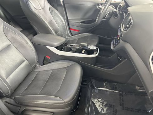 Used 2018 Hyundai Ioniq Limited image 27