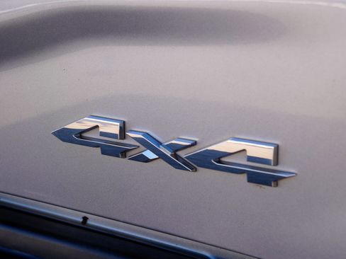 Used 2024 RAM 2500 Big Horn image 27