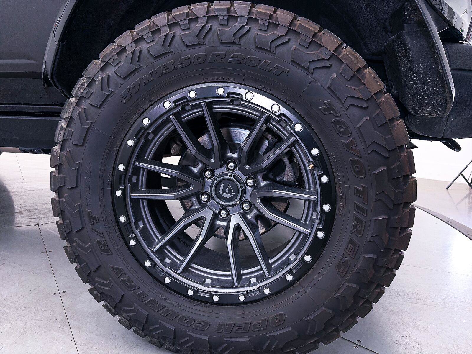 Used 2024 Ford Bronco Raptor w/ Interior Carbon Fiber Pack 6 AWD/4WD image 4