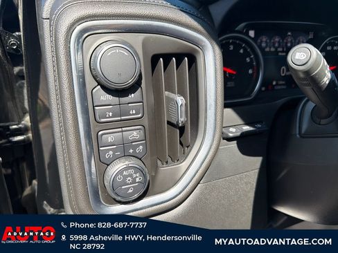 Used 2019 Chevrolet Silverado 1500 High Country w/ Technology Package AWD/4WD image 15