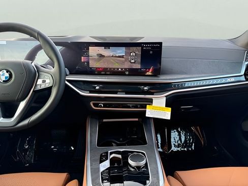 New 2026 BMW X5 xDrive40i w/ Climate Comfort Package image 17