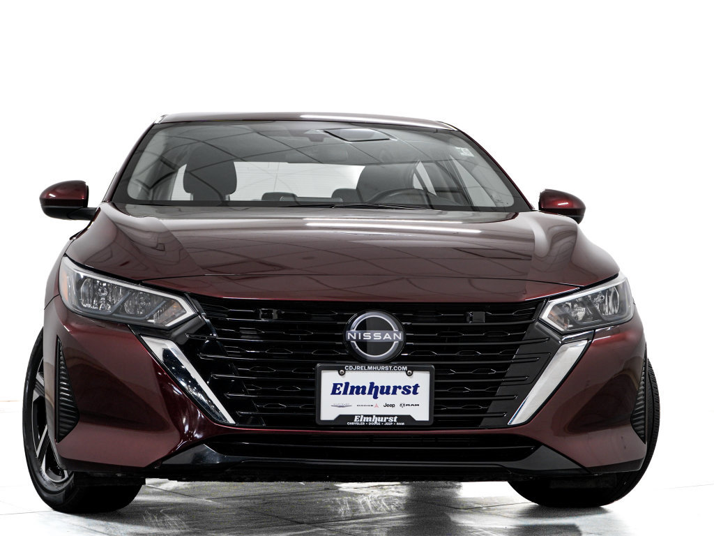Used 2024 Nissan Sentra SV FWD image 3