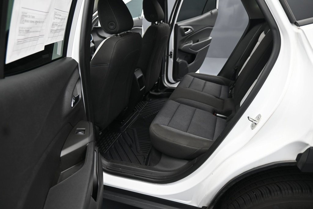 Used 2024 Chevrolet Trax LS FWD image 16