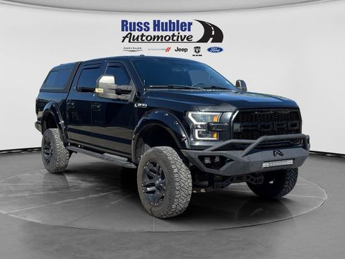 Used 2015 Ford F150 XLT w/ Equipment Group 301A Mid AWD/4WD image 8