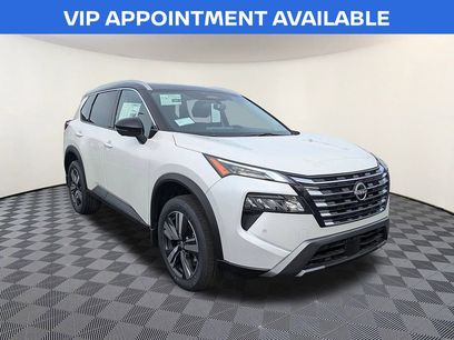 New 2025 Nissan Rogue SL w/ Tech Package