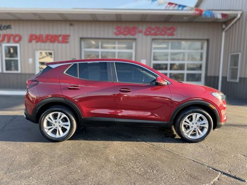 Used 2021 Buick Encore GX Preferred w/ Cold Weather Comfort Package image 1
