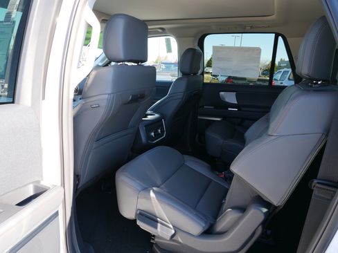 New 2025 Ford Expedition Max Active image 16
