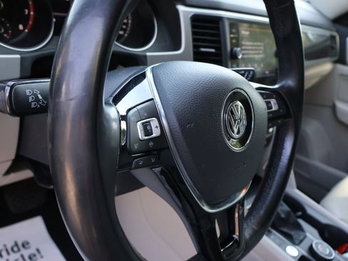 Used 2019 Volkswagen Atlas SE w/ Towing Package AWD/4WD image 20