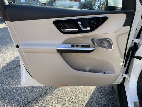 New 2026 Mercedes-Benz GLC 300 image 17