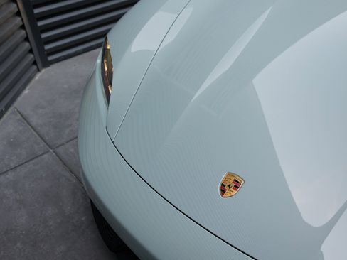 New 2025 Porsche Taycan GTS AWD/4WD image 38