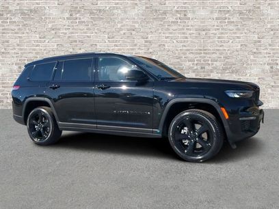 New 2025 Jeep Grand Cherokee L Limited w/ Luxury Tech Group II