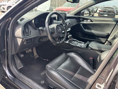 Used 2021 Kia Stinger GT-Line image 6