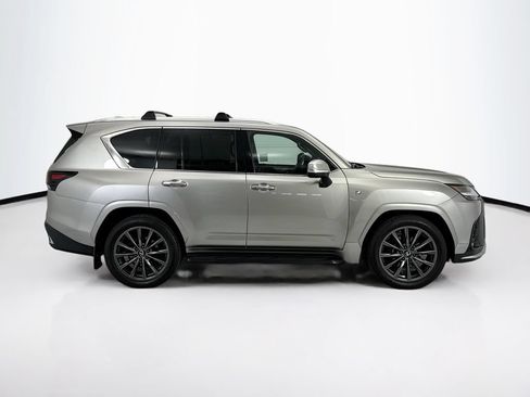Used 2023 Lexus LX 600 F Sport AWD/4WD image 4