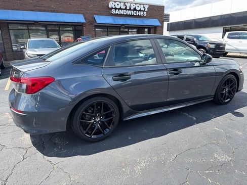 Used 2024 Honda Civic Sport image 6