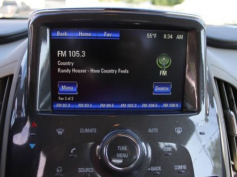 Used 2015 Chevrolet Volt FWD image 11