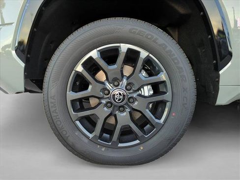 New 2026 Toyota Tundra Platinum AWD/4WD image 10