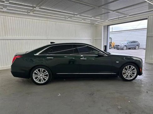 Used 2016 Cadillac CT6 Luxury image 4